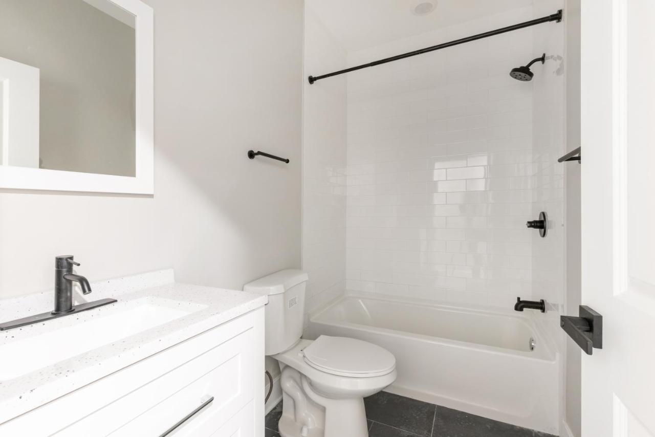 Modern 2Br 2Ba Apartment With Rooftop In Brewerytown Philadelphia Kültér fotó